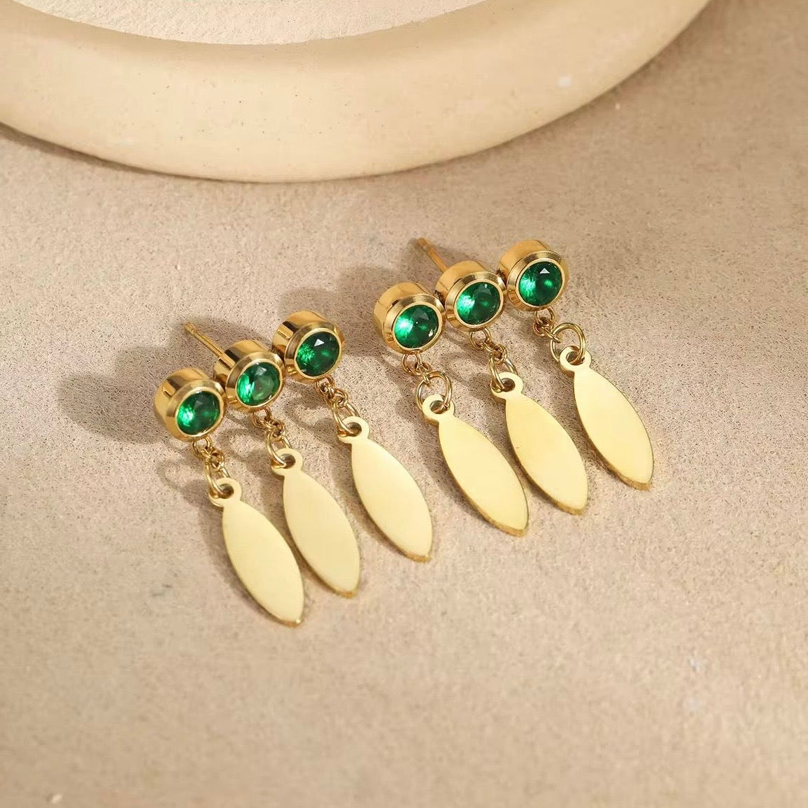 Donna Green Earring