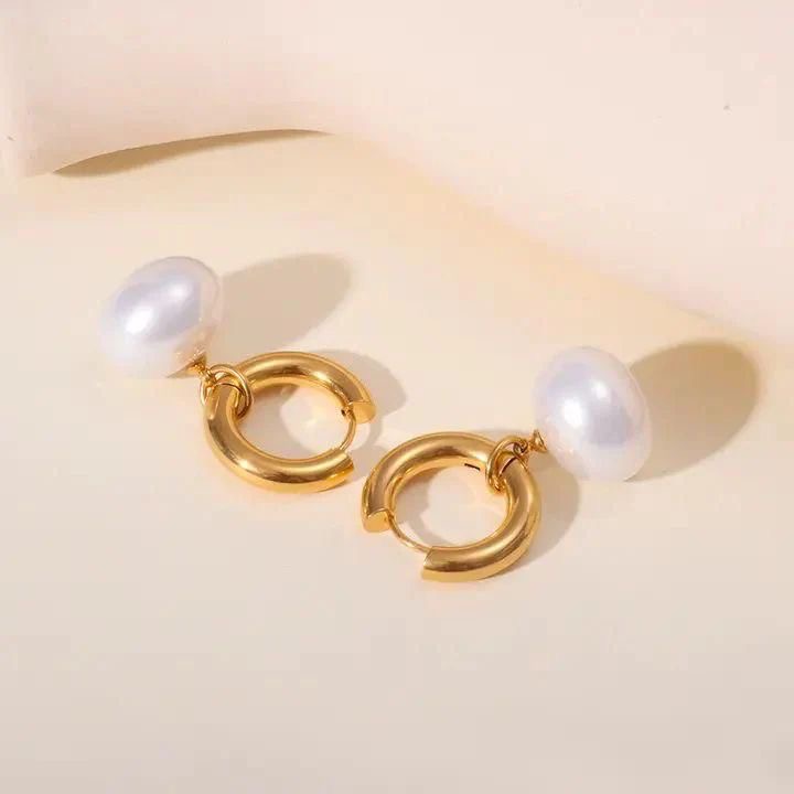 Pearl Round Drop Earring