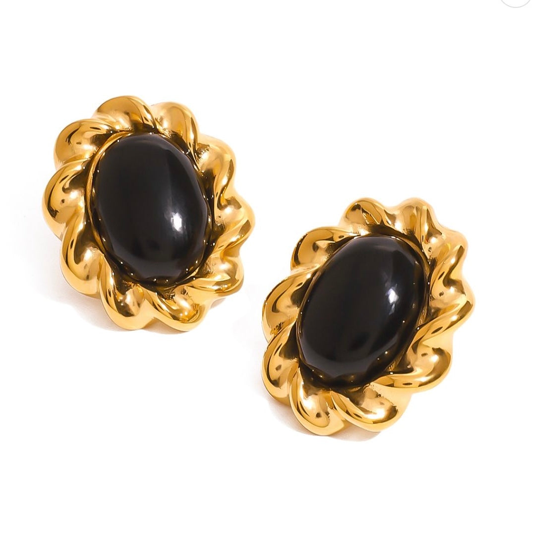 Vintage Black Earring