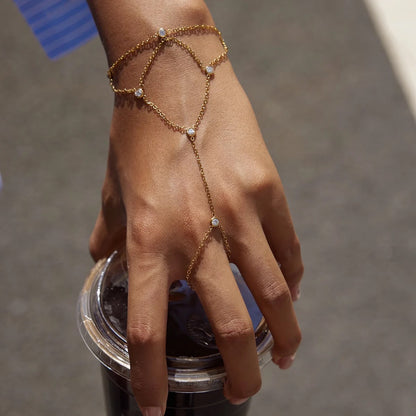 Lustre Hand Chain