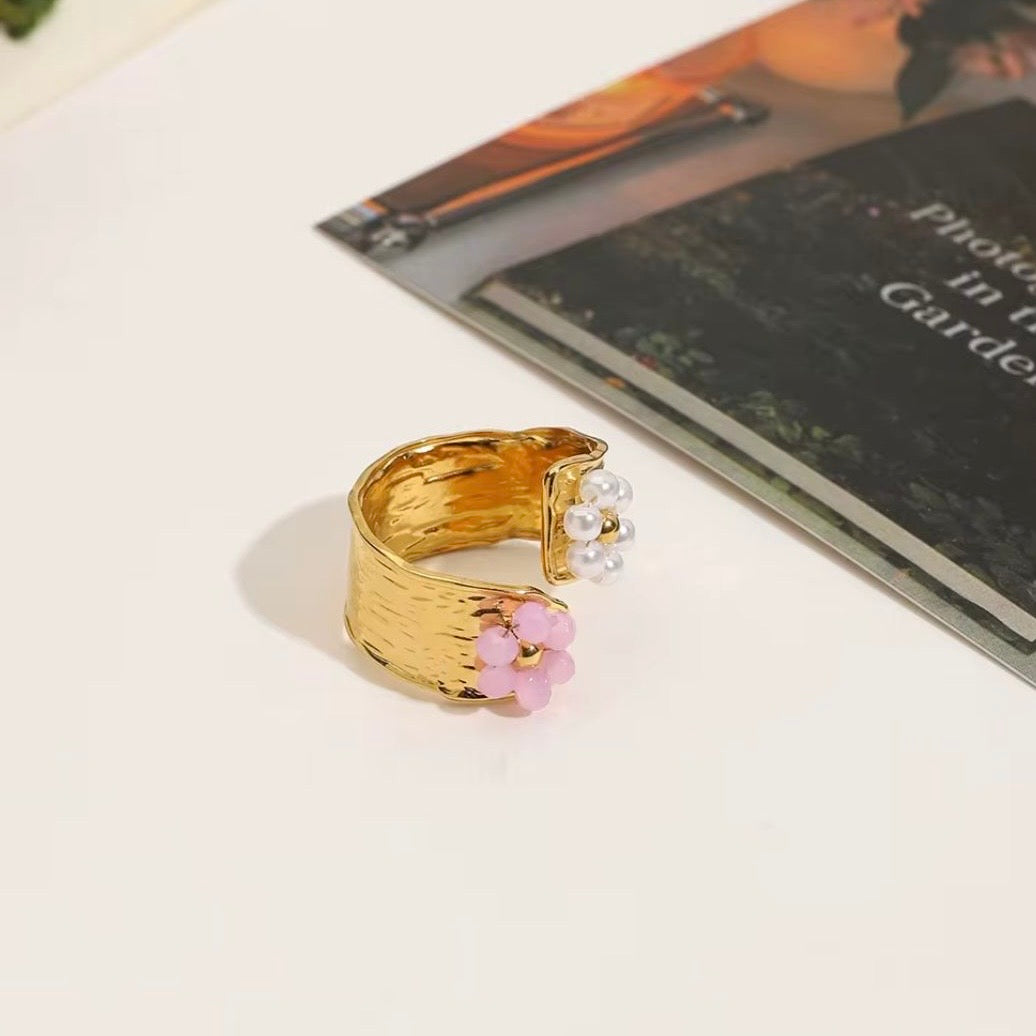 Pearl Flora Ring