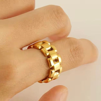 Margo Chain Ring