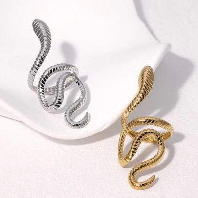 Serpentine Luxe Ring