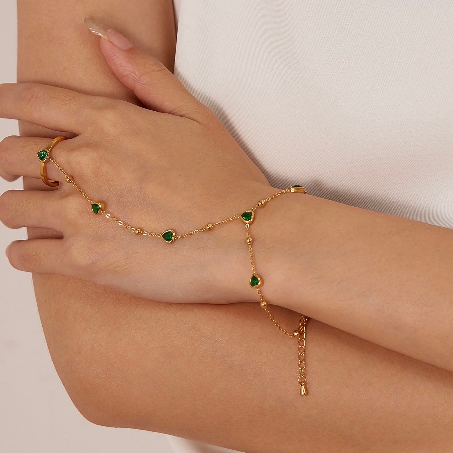 Emerald Heart Hand Chain