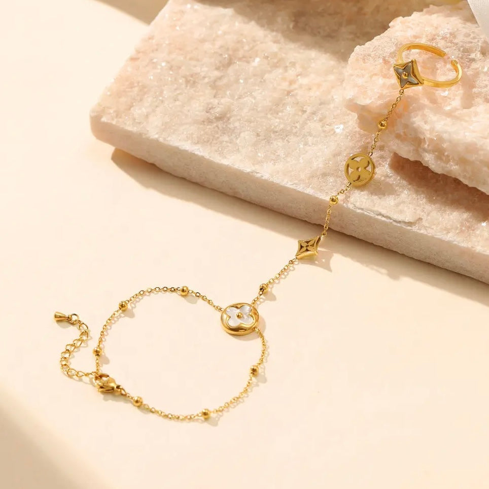 Four-Petal Hand Chain