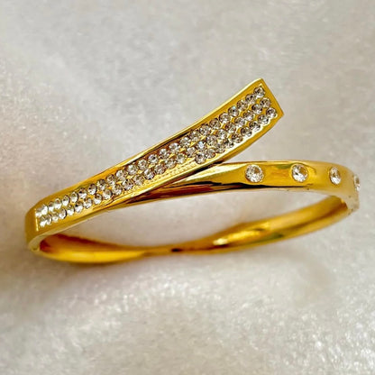 Glinté Bracelet