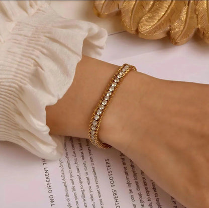 Nola Bracelet