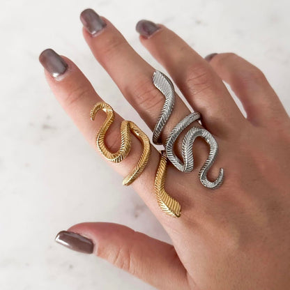 Serpentine Luxe Ring