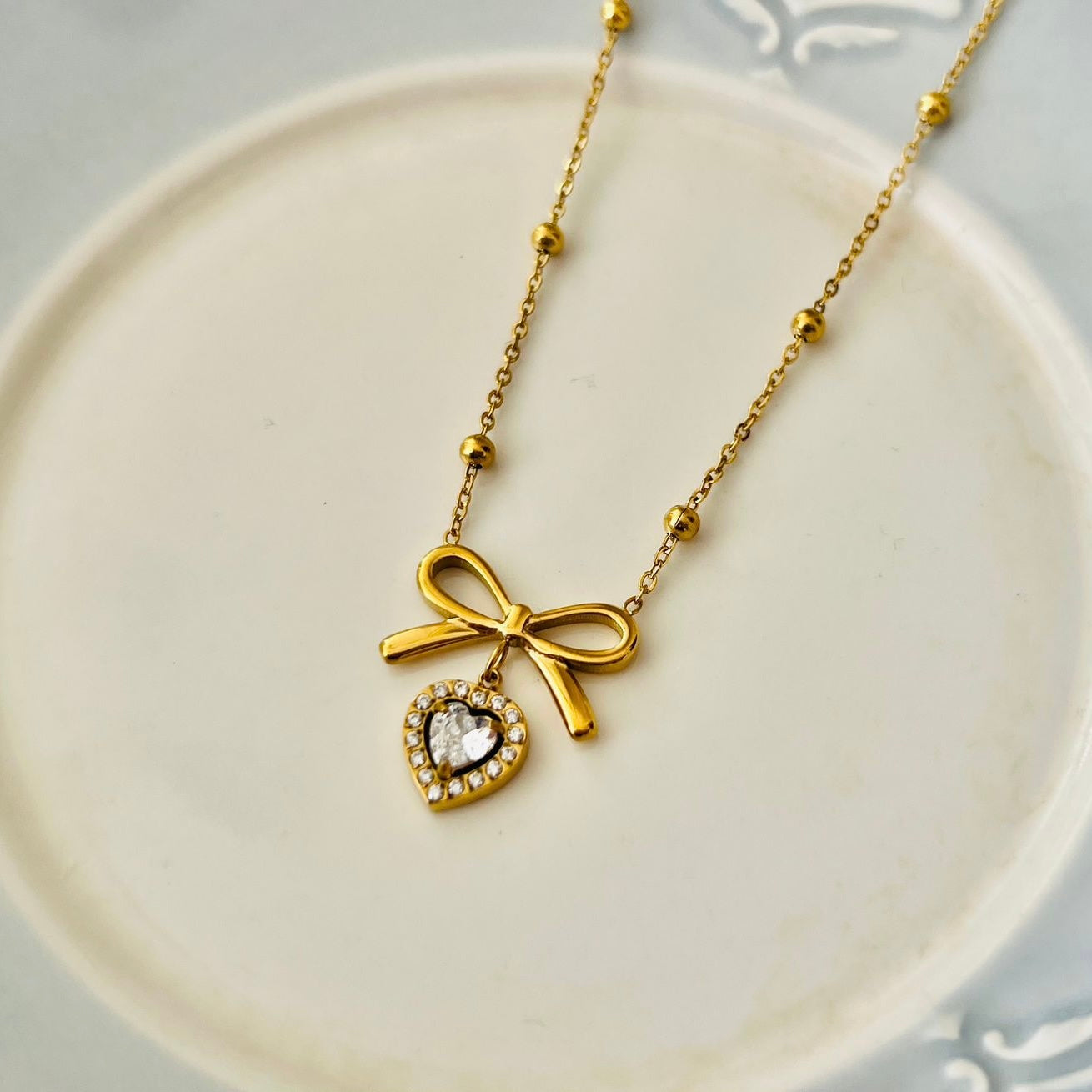 Belle Bow Necklace