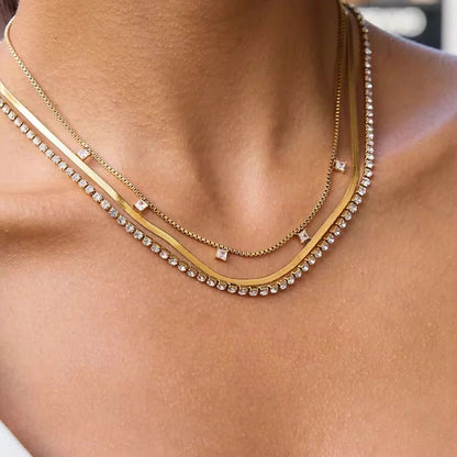 Elara Shine Necklace