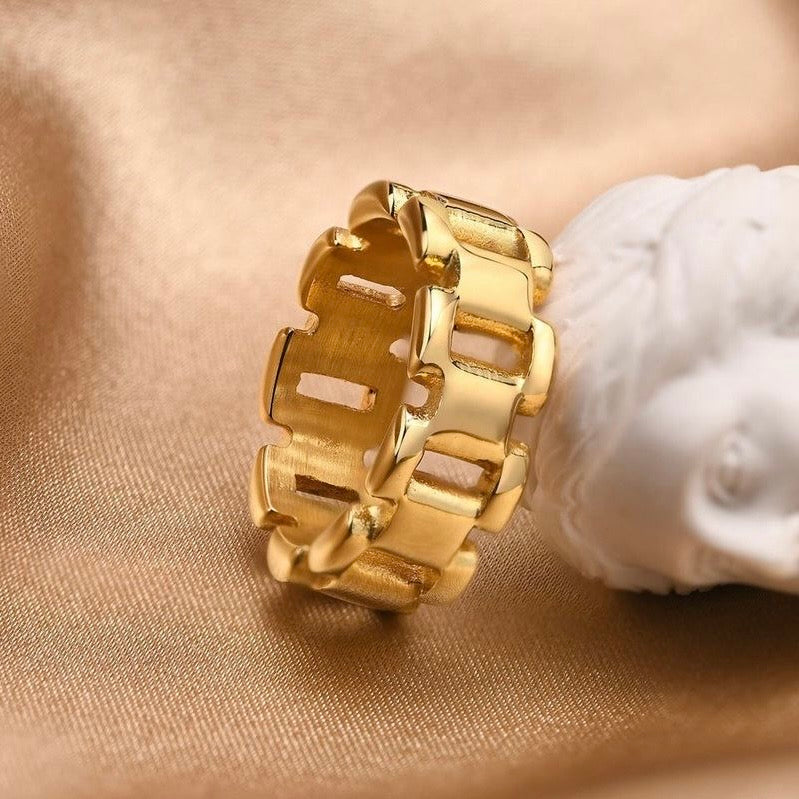 Margo Chain Ring