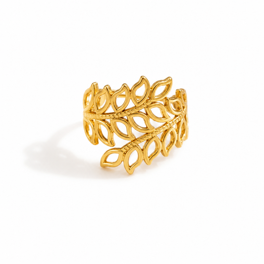 Hollow Leaf Ring