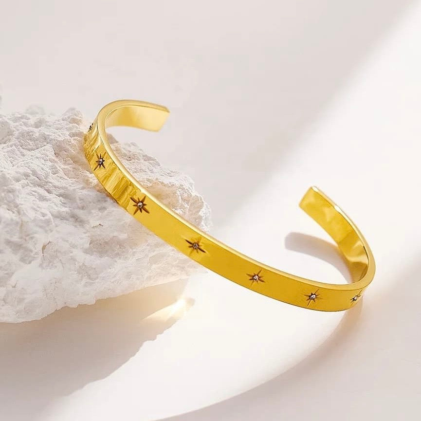 Varsatile Star Bracelet